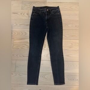 White House Black Market Dark Wash Skinny Jeans High Rise Skinny Ankle Sculpt 4